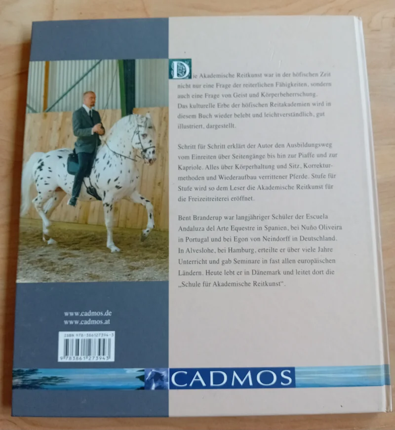 Buch Akademische Reitkunst